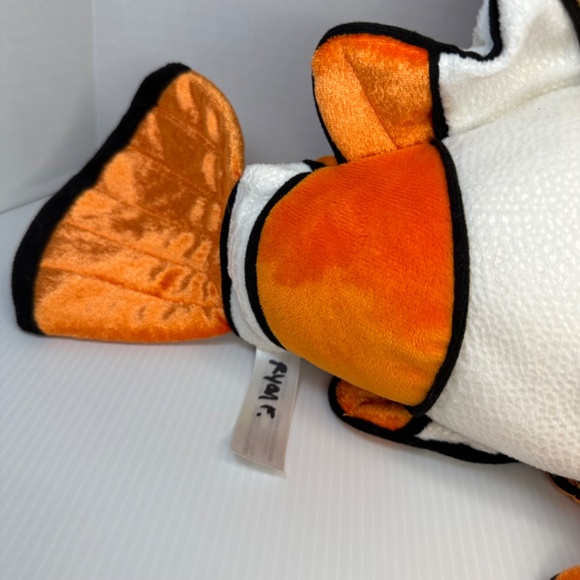 Disney Store Pixar Finding Nemo Orange Clown Fish Large 18" Stuffed Plush - Picture 8 of 11